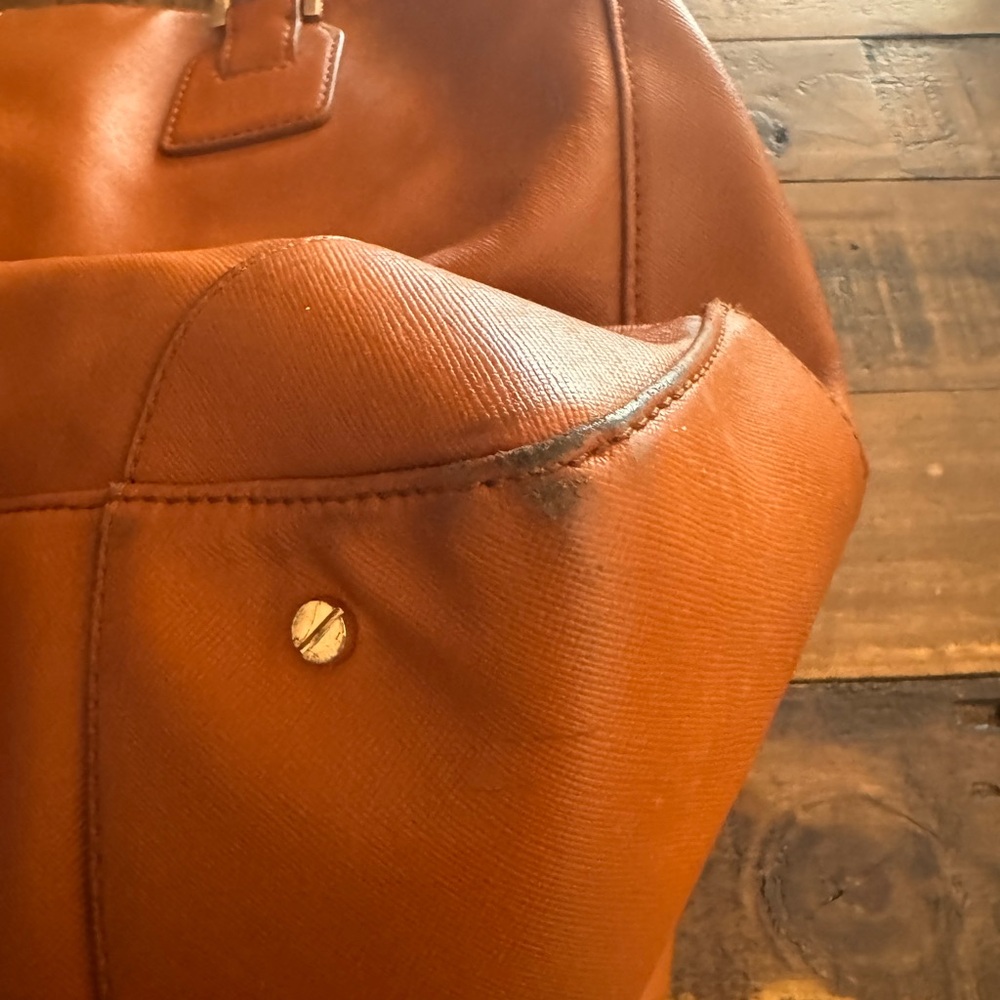 Tory Burch Cognac Leather Tote with Gold Logo - Picture 6 of 12